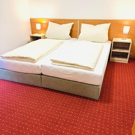 Hotel Am Weyerhof Kerpen  Dış mekan fotoğraf