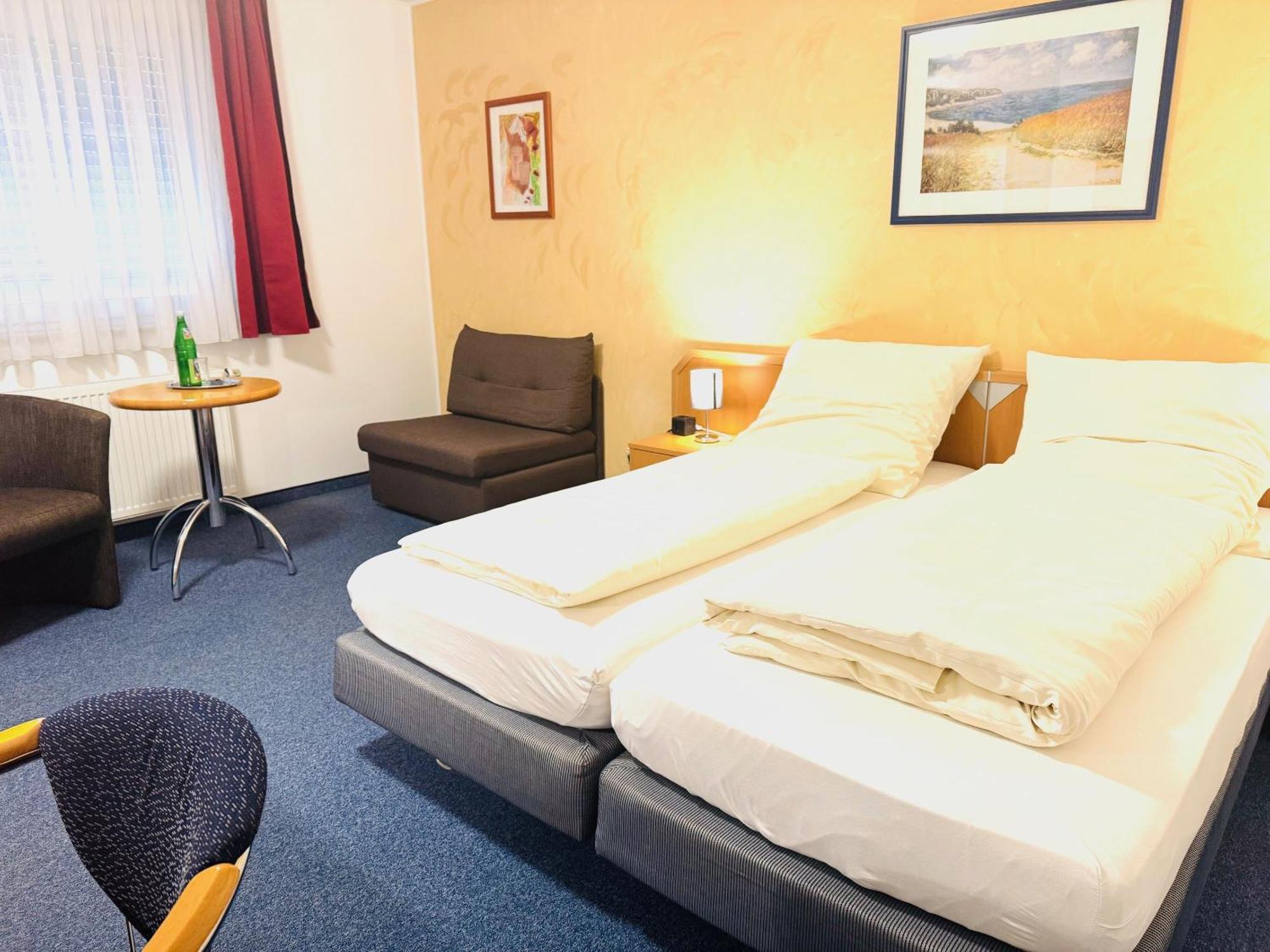 Hotel Am Weyerhof Kerpen  Dış mekan fotoğraf